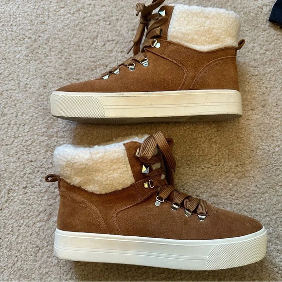 Marc Fisher Darlen Brown Tan Leather Sherpa Casual Winter Lace Ankle Boots - Picture 1 of 7